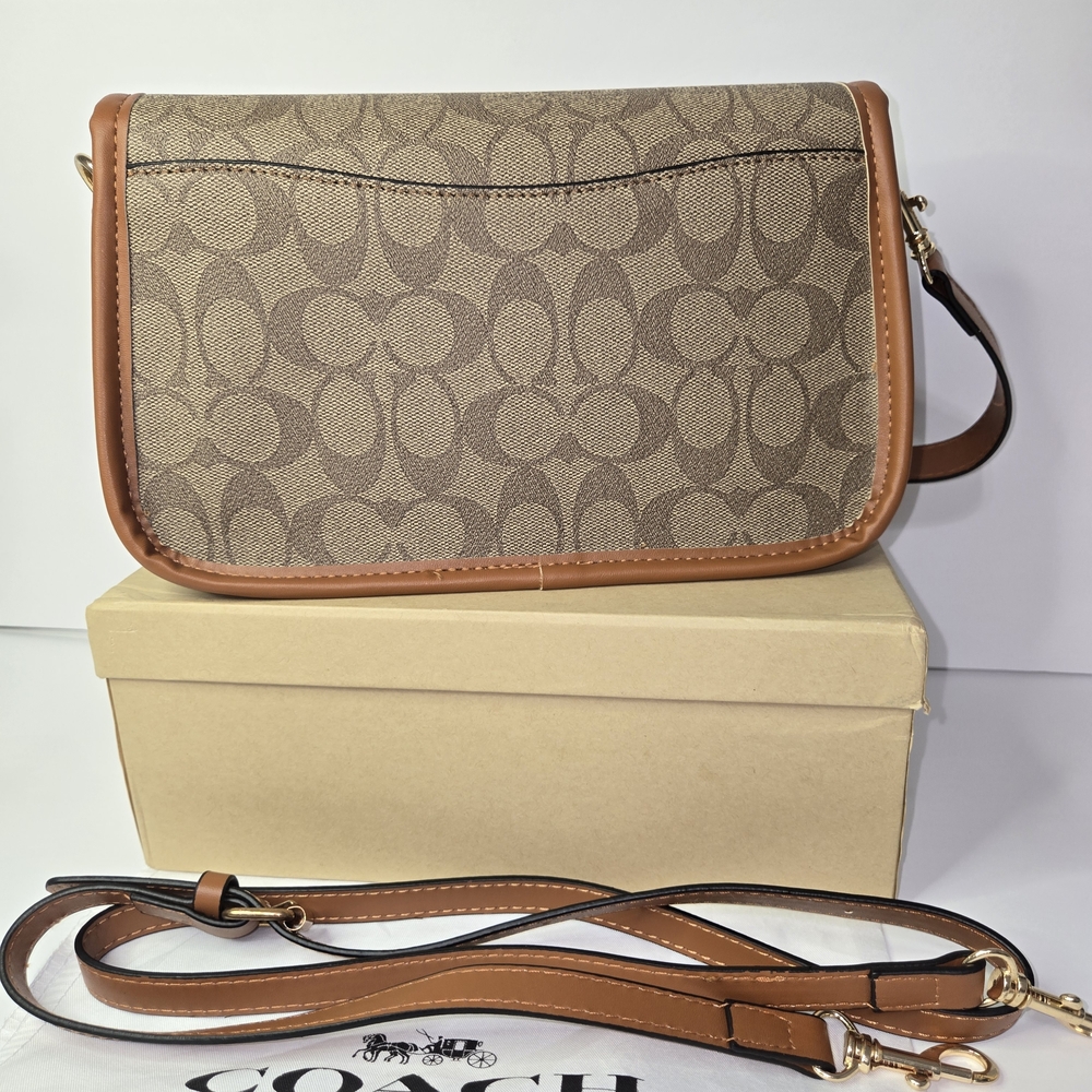 Coach Signature Canvas Turnlock Crossbody Bag in Brown/Tan - Picture 5 of 9